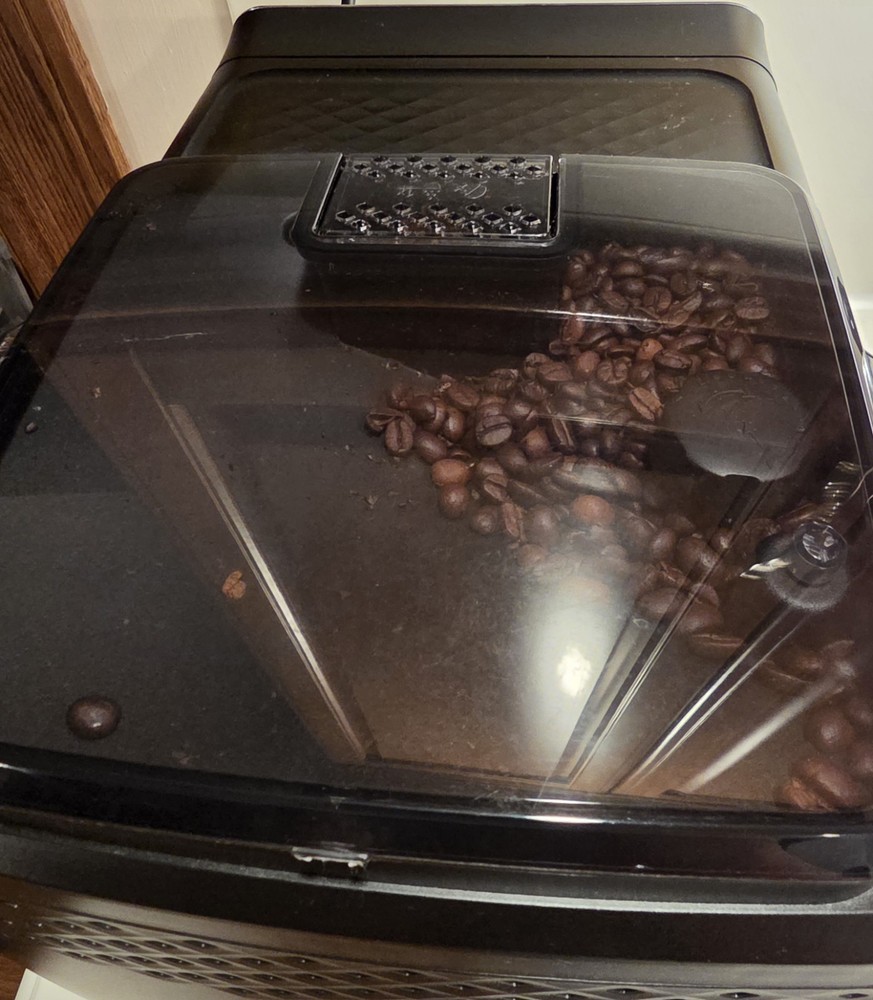 Philips EP3241 3200 Series LatteGo Fully Automatic Espresso Machine Black Bundle