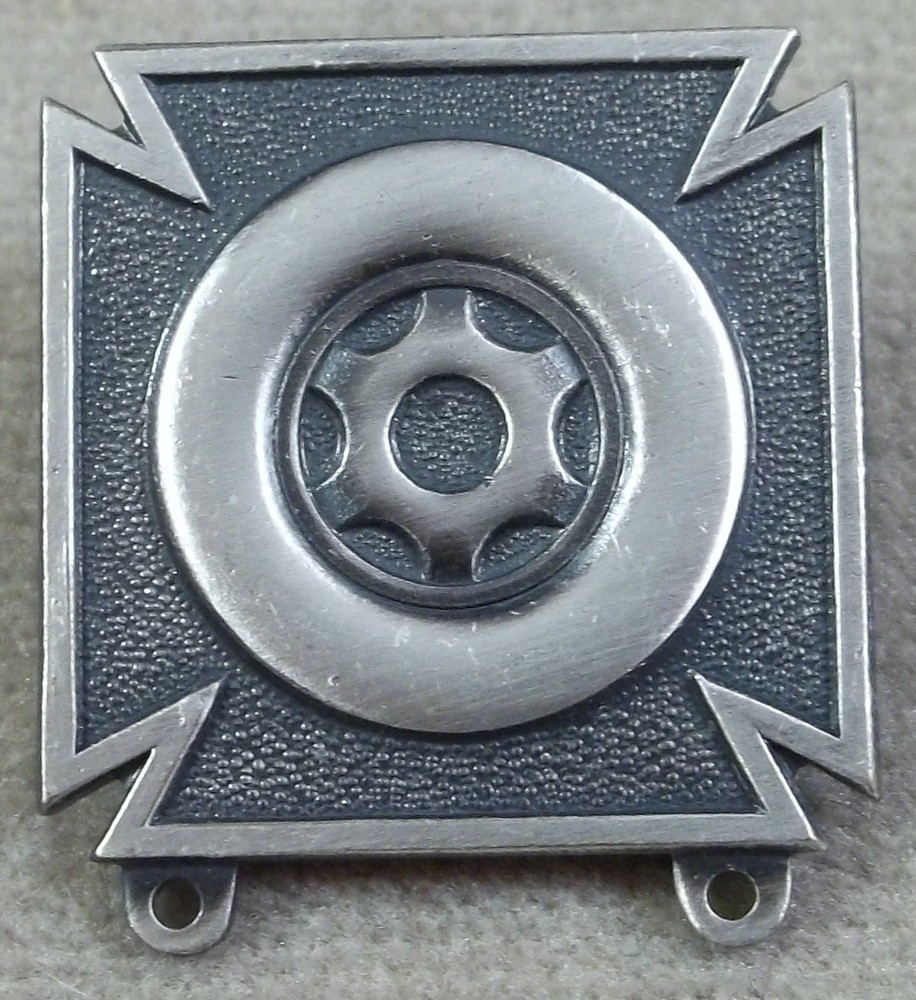 US Army Basic Driver And Mechanic Qualification Badge - Clutchback