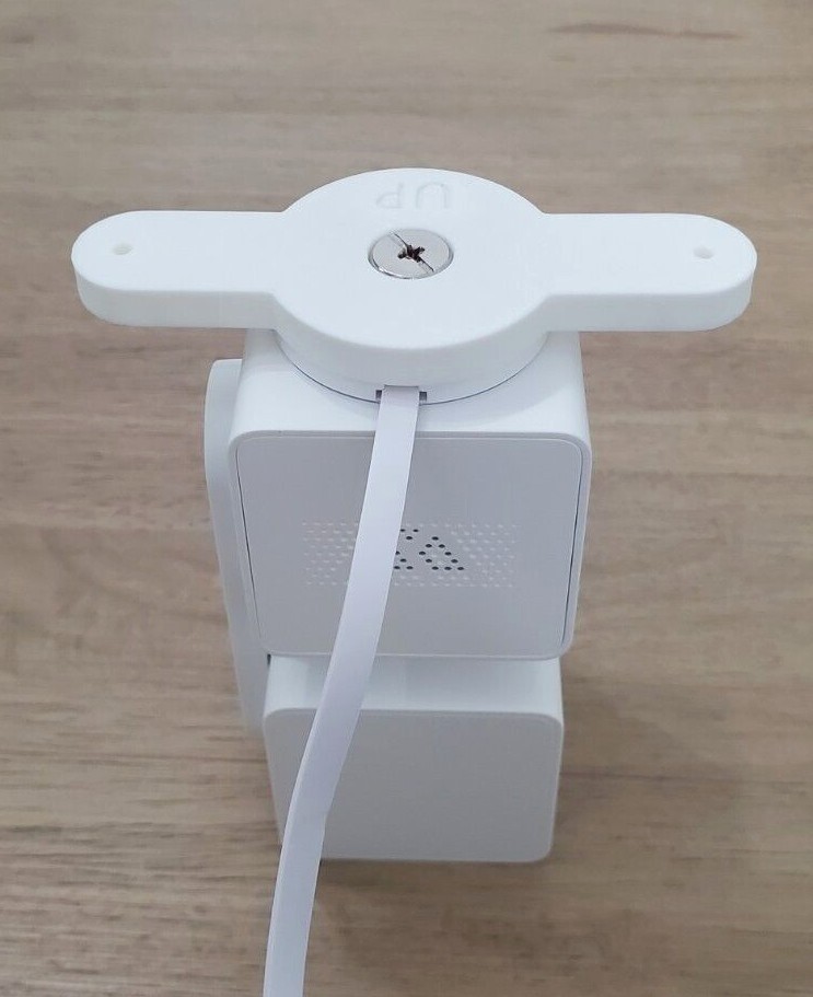 WYZE CAM PAN V3 Hanger Ceiling Mount Wall Bracket Hanging Security Camera 2 Pack