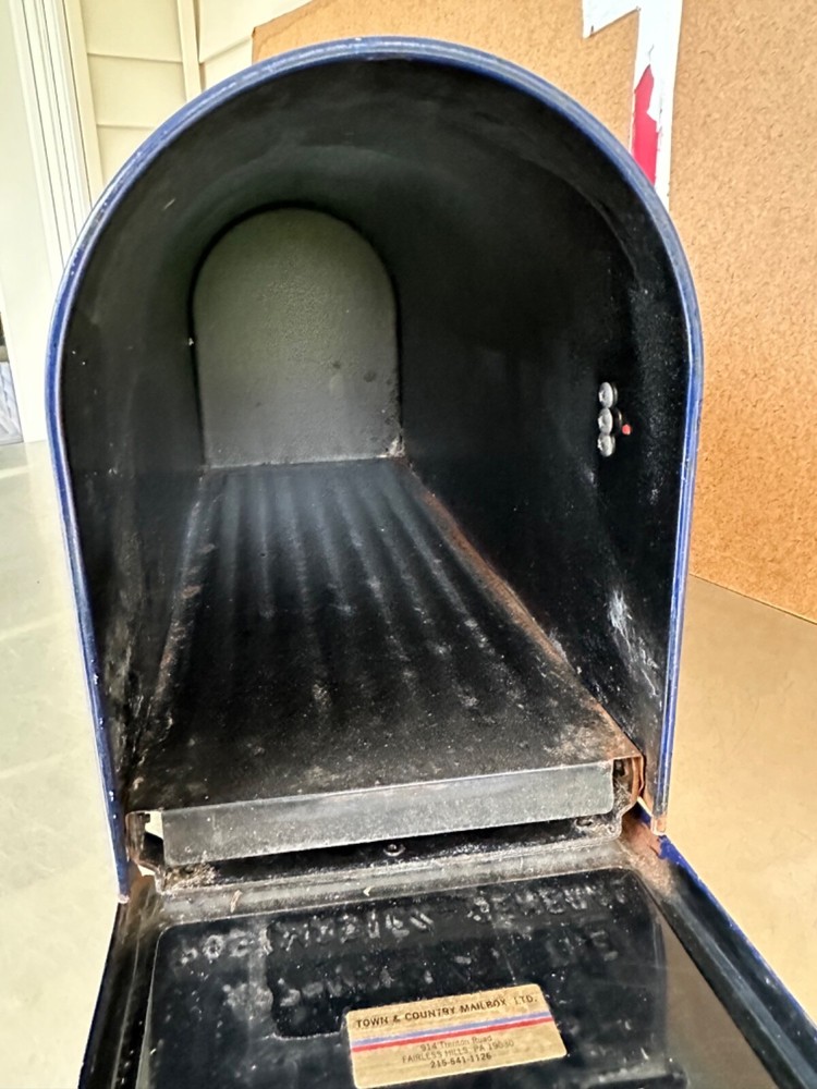 Janzer Mailbox Large
