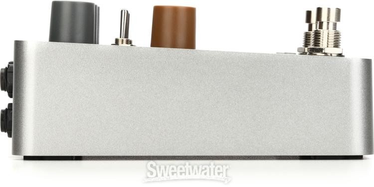 Universal Audio OX Stomp Dynamic Speaker Emulator Stereo Pedal