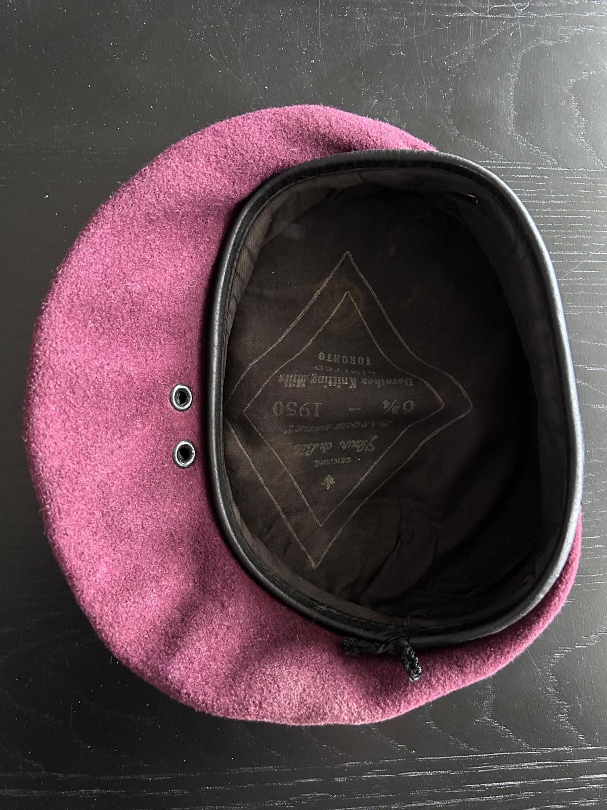 Canadian Airborne Dorothea Knitting Mills Limited Toronto 1950 Dated Beret