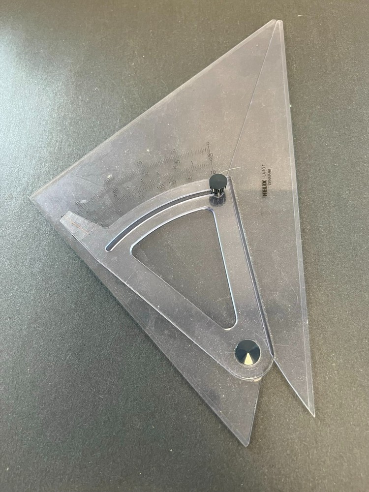 Helix LA 10 T Triangular Ruler