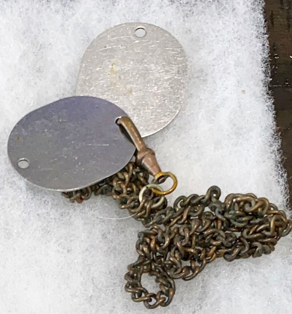 WWII USNR Richard Barlow T-45 Dated Dog Tag Set