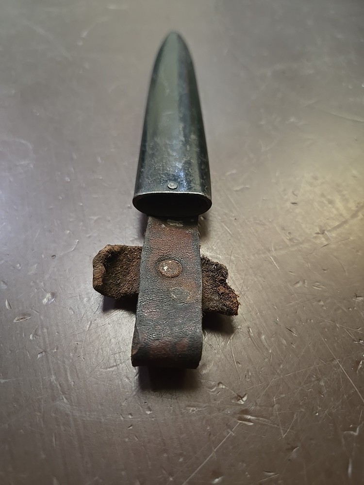 German Luftwaffe Fighting Knife Scabbard