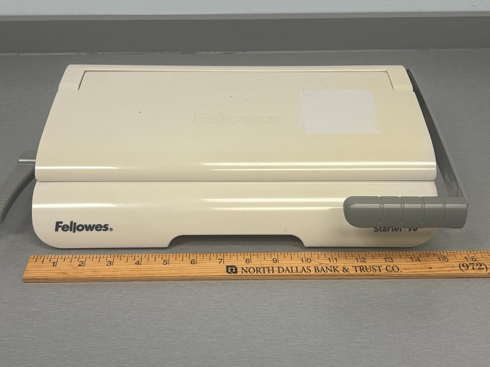 Fellowes Starlet 90 Plastic Comb Home Binding Machine With Binders