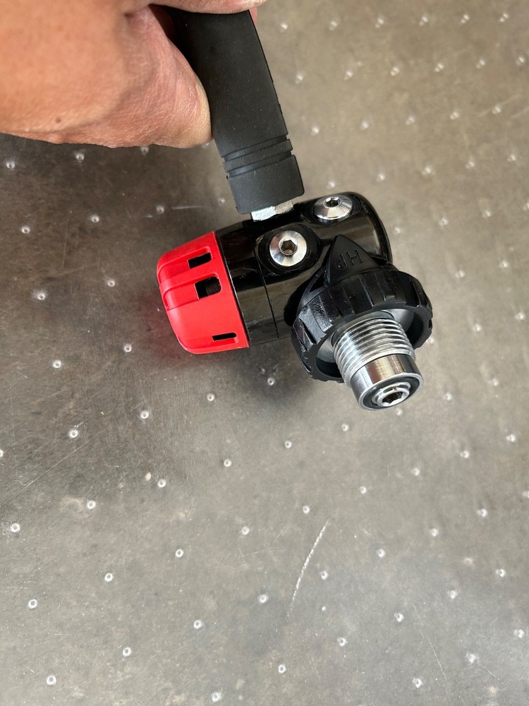 dive rite hurricane scuba diving regulator