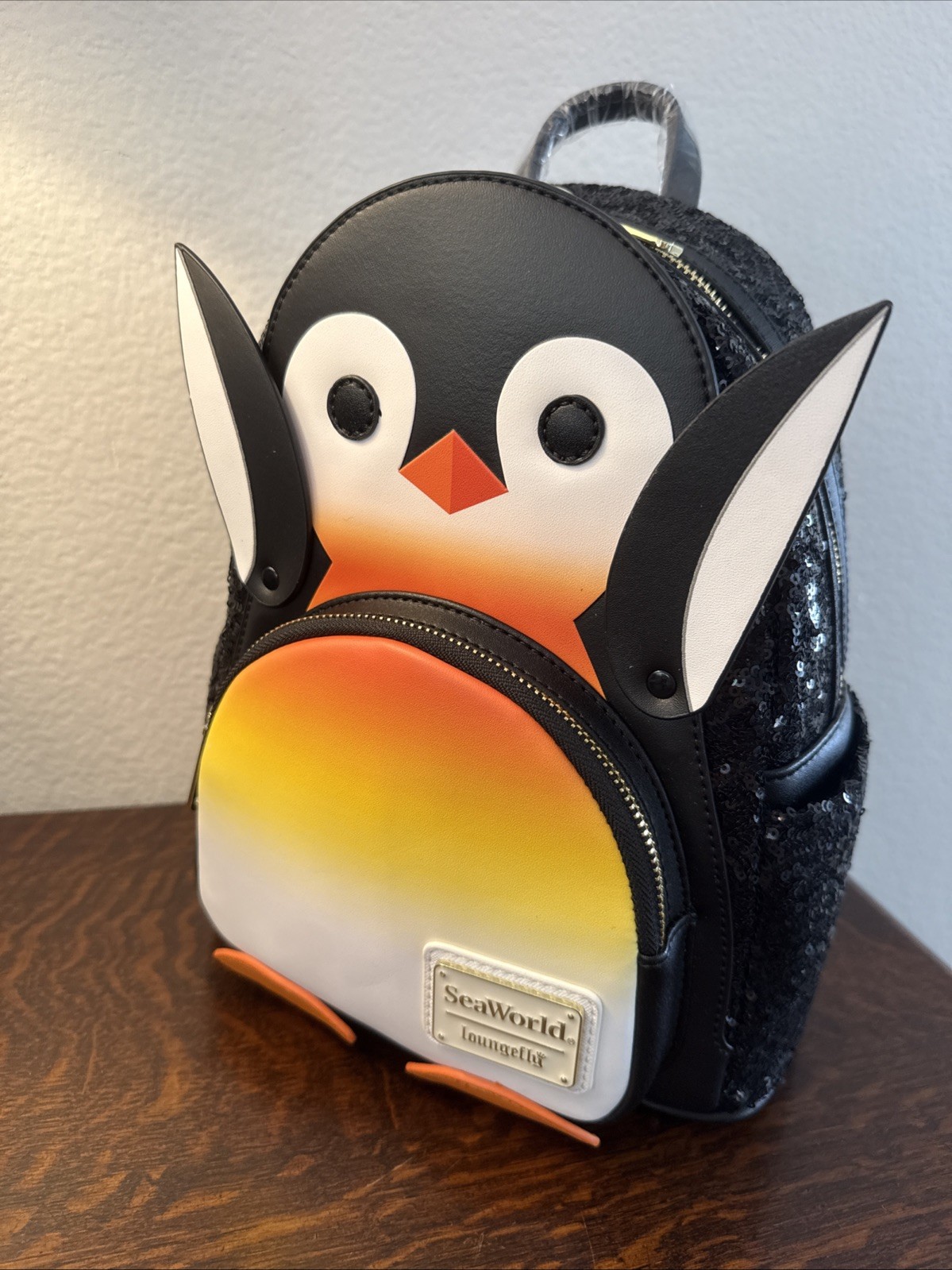 Loungefly SeaWorld Parks Exclusive Sequin Penguin Mini Backpack *Rare* NWT