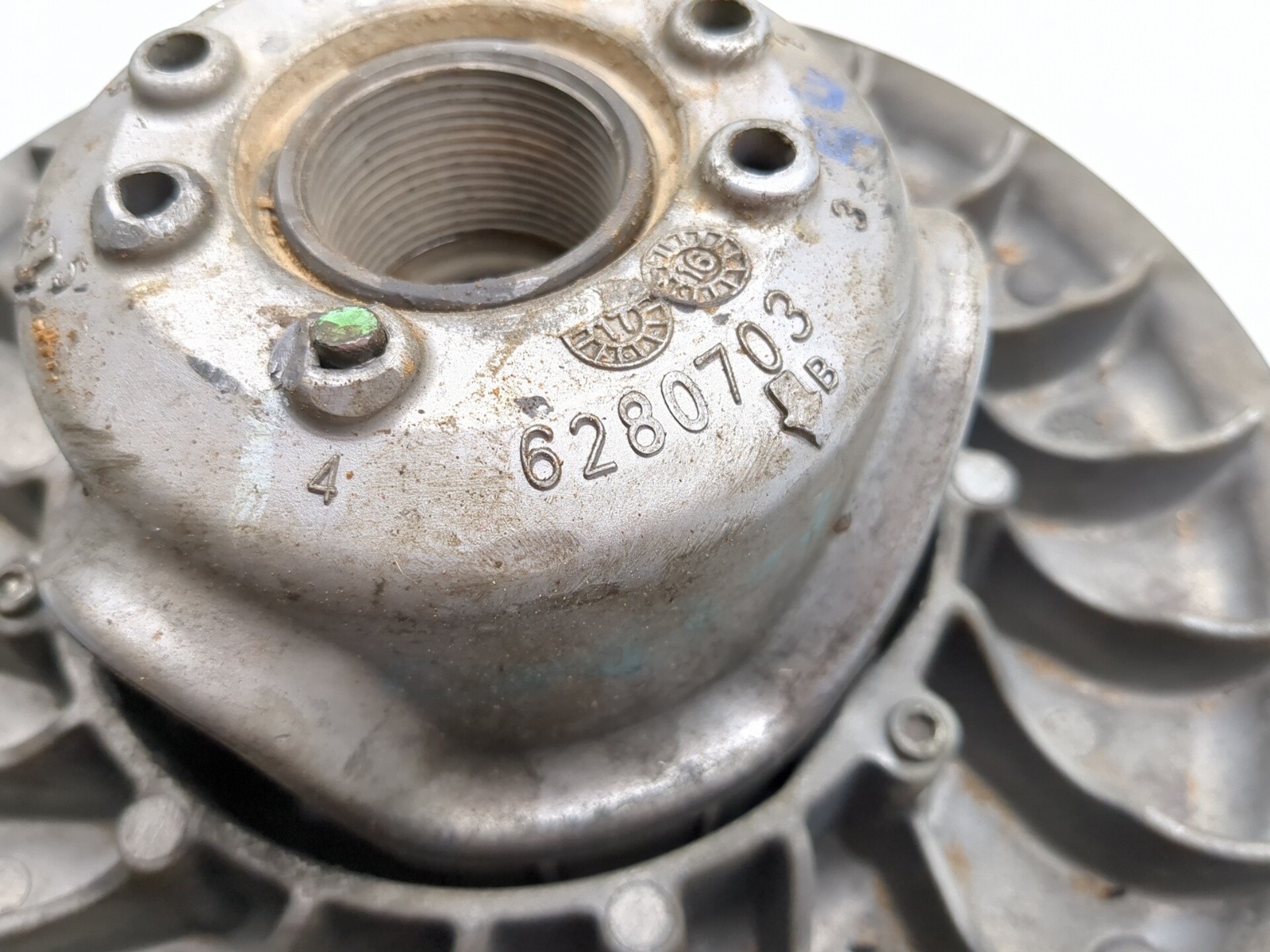 17-21 Can Am Maverick X3 XMR Turbo R CVT Secondary Driven Clutch Assembly