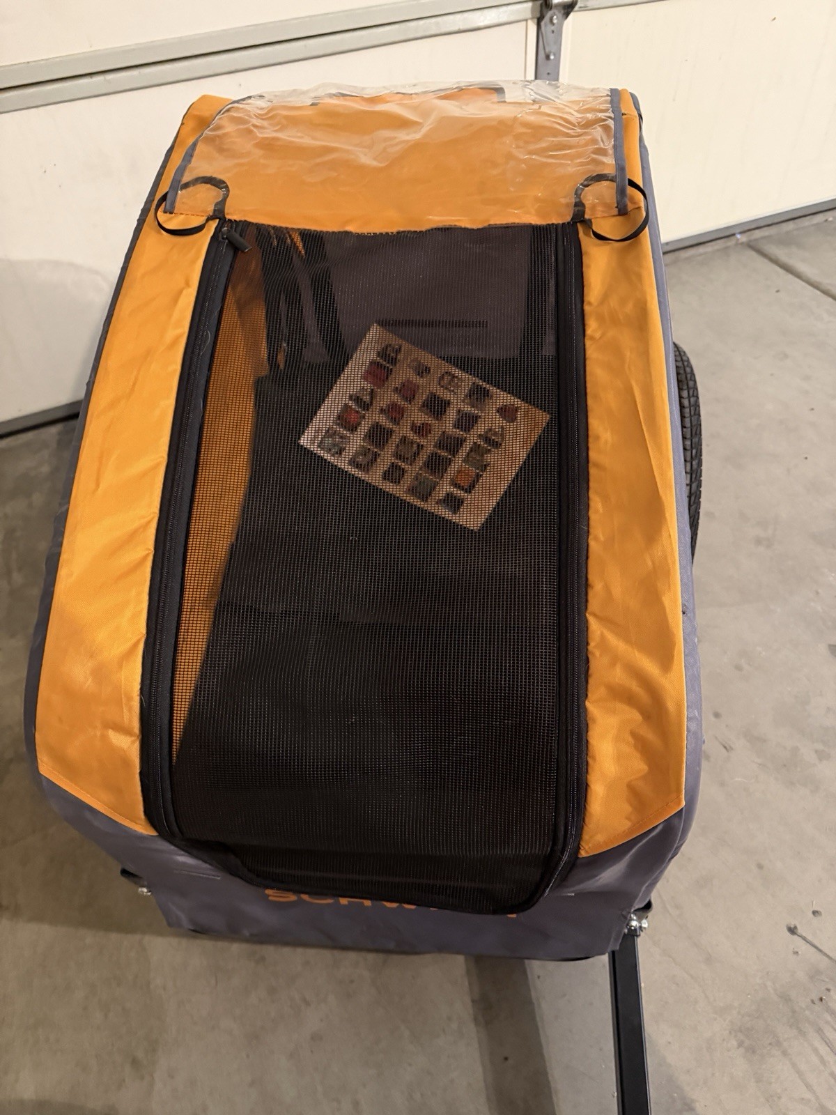 Schwinn Rascal Bicycle Trailer for Pets Outdoor Foldable Dog Trailer