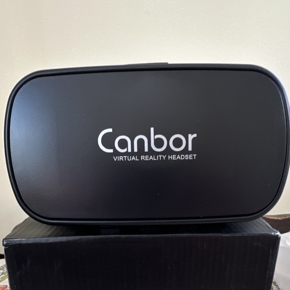 Canbor Smartphone VR Headset Goggles, Black with Controller