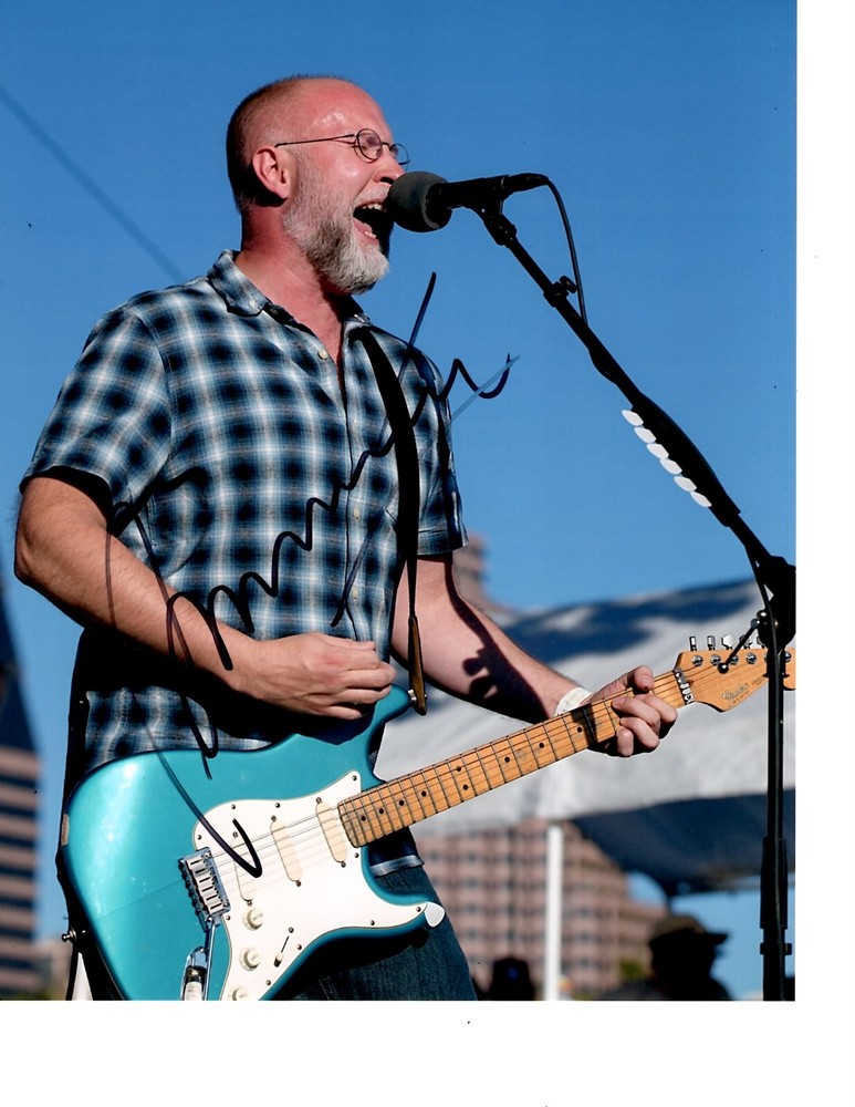 BOB MOULD SIGNED ROCKING OUT 8X10