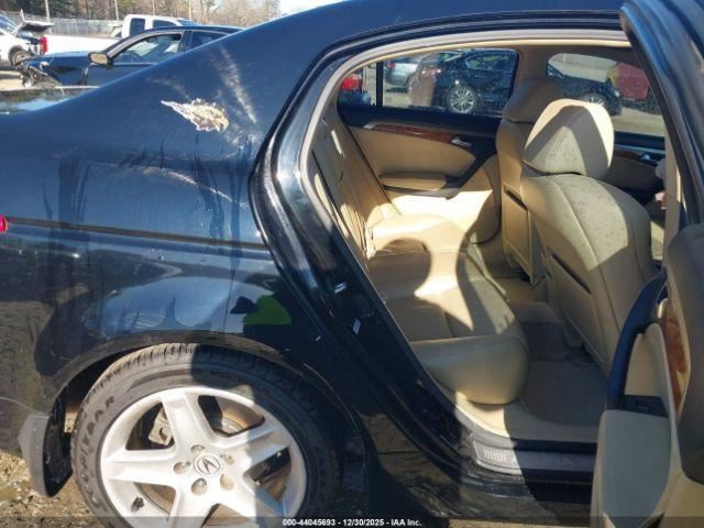 TL 2004 Glove Box 4990257
