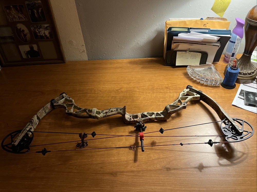 Bowtech Assassin Right-Handed Compound Bow with Upgrades