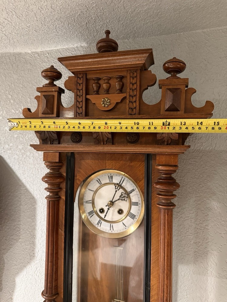 ANTIQUE/VINTAGE GERMANY WALL CLOCK