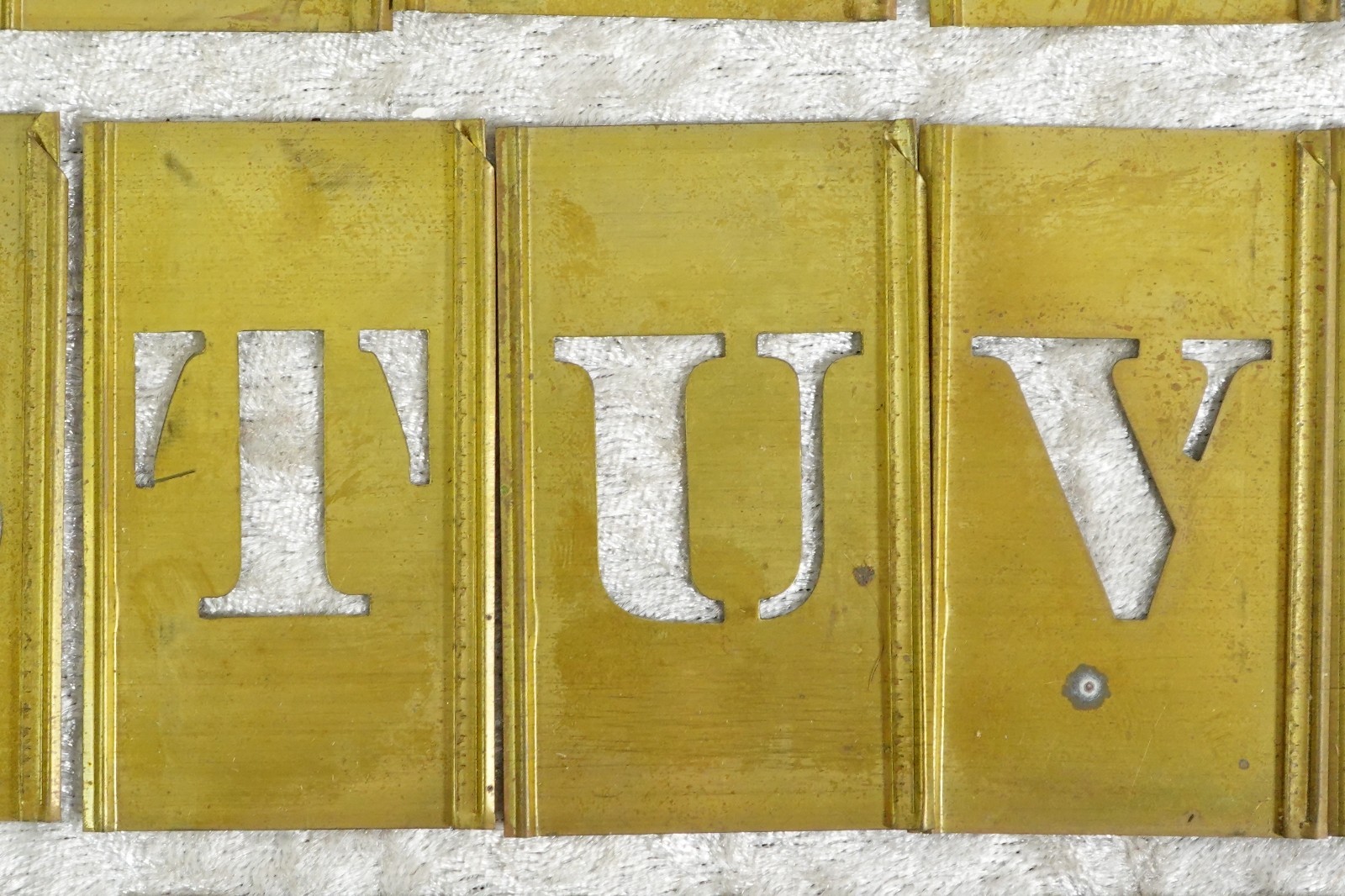 Reese's Brass Interlocking Adjustable Stencils 1" A-Z Letters Spacers & Symbols