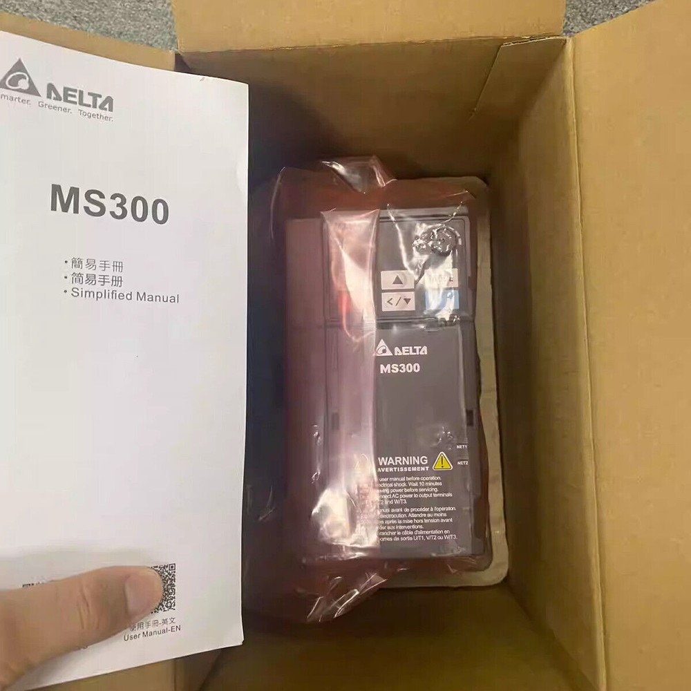 1 pc. VFD9A0MS43ANSAA Inverter