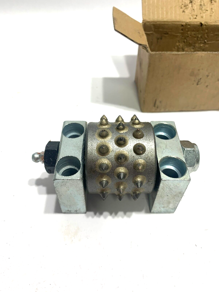 LARGE BRUSH HAMMER DIAMOND TOOL WITH GREASE FITTING