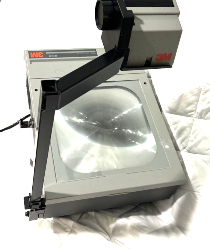 3M 900 Overhead Projector Folding Model 900AJB