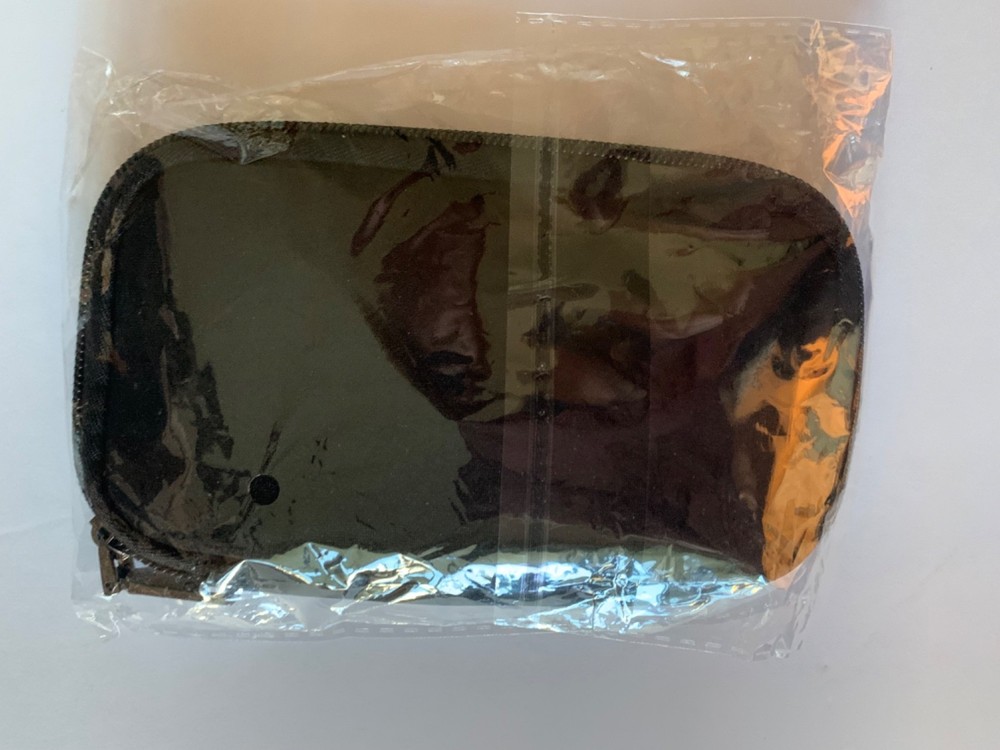 USB flash drive storage case