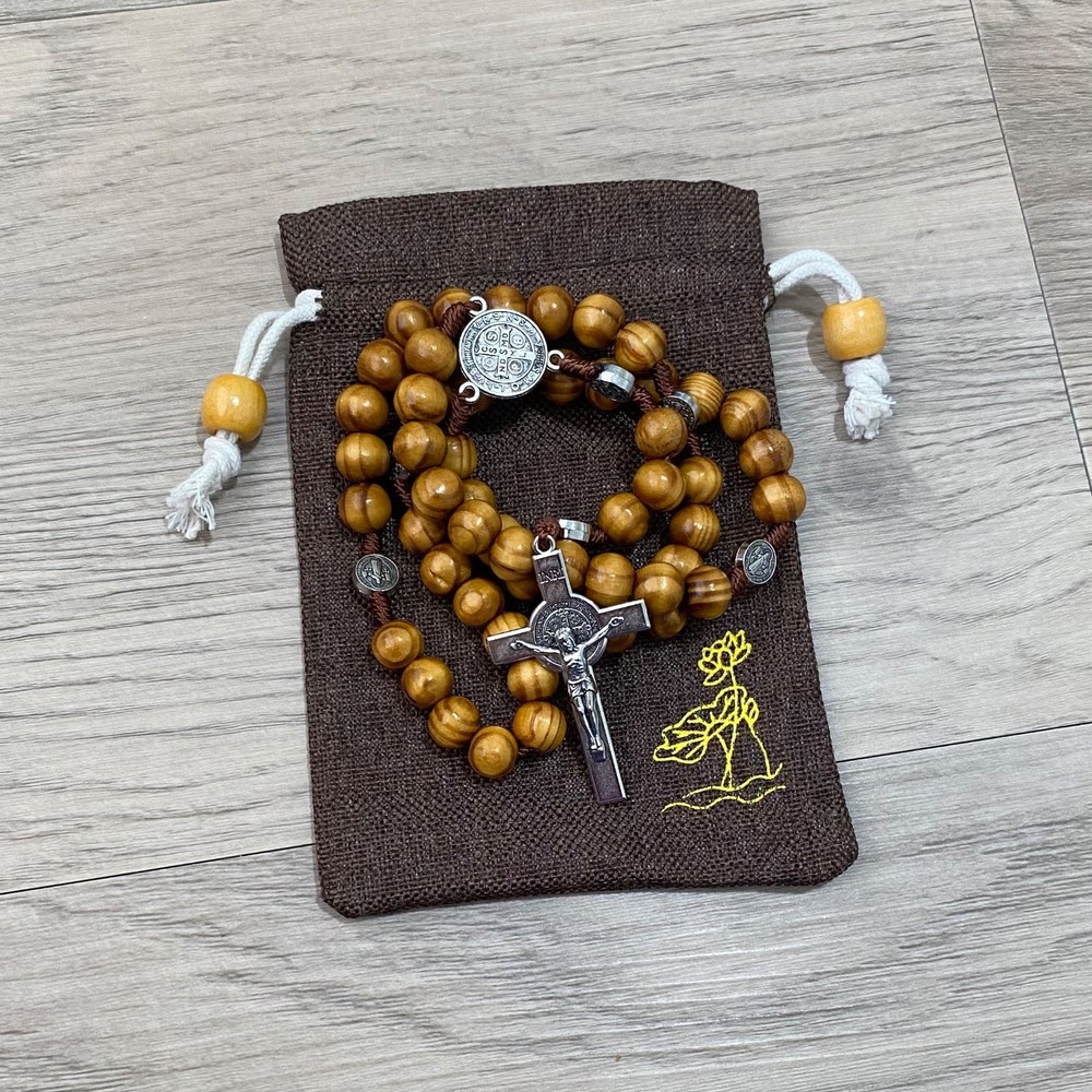 Saint St Benedict Wooden Rosary & Pouch Prayer Beads Crucifix Rosario San Benito