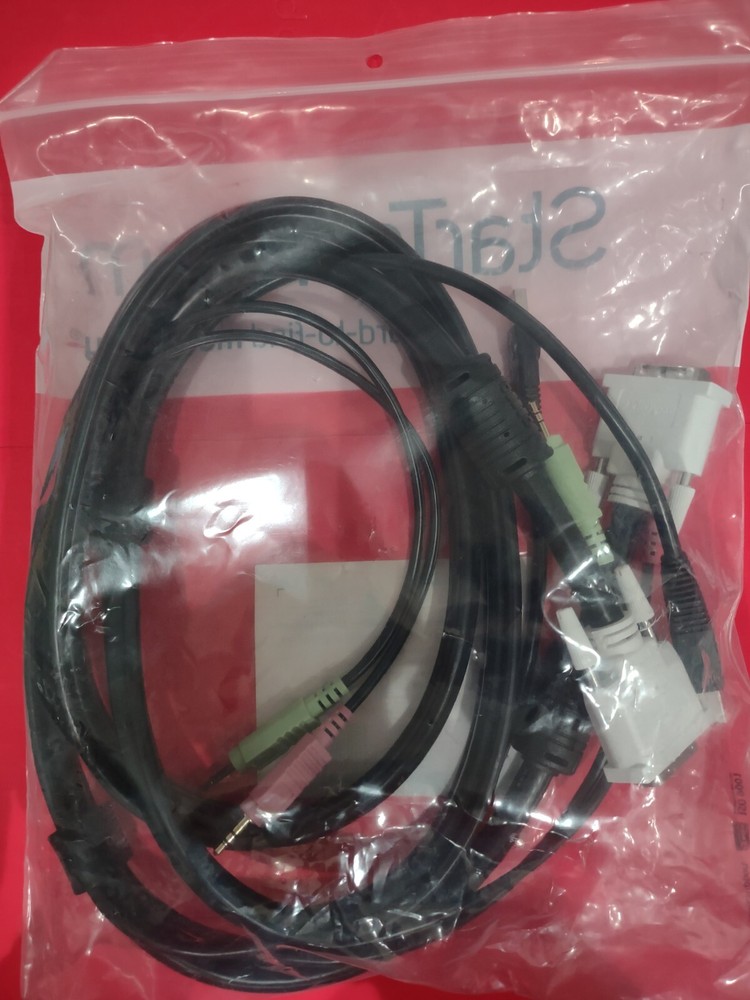 StarTech KVM Cables USBDVI4N1A6 6FT