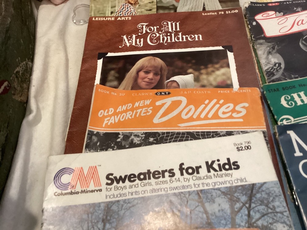 11 Vintage Crochet Instruction/Pattern Booklets
