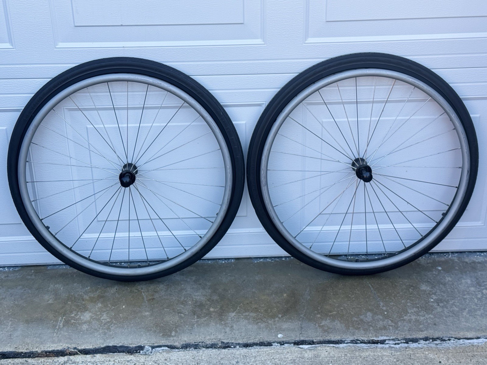 Pair of 24" Primo Xpress Wheelchair Wheels 37-540 Quick Release Quickie Ki
