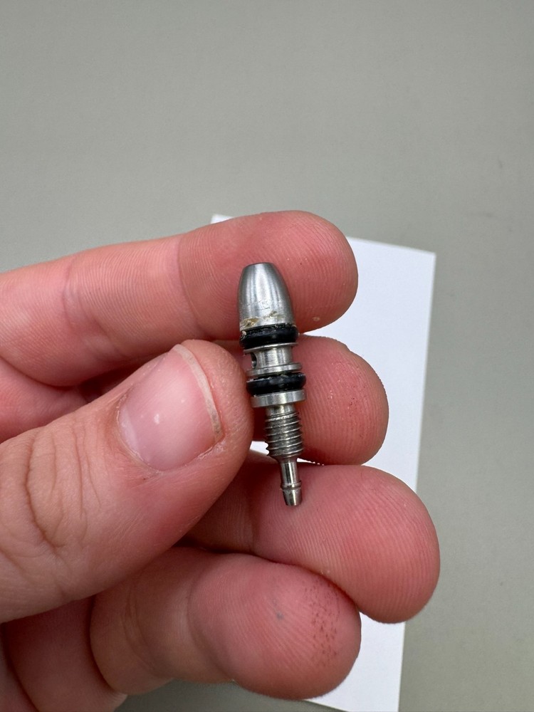 Planet Eclipse Ego 11 Front Plug/Barb