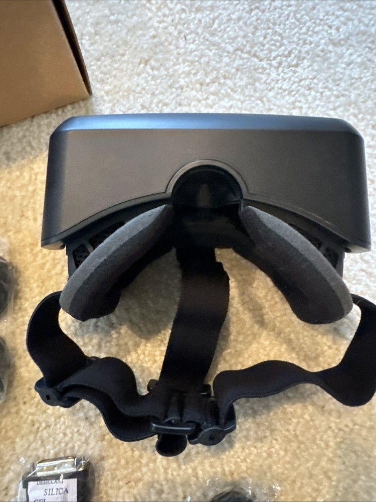 Oculus DK2 Development Kit 2 Virtual Reality Headset In Original Box COMPLETE