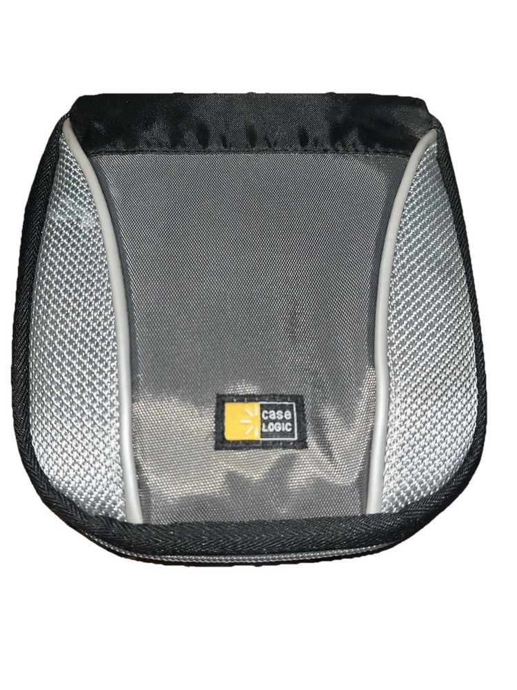 Logic Case 32 Disc Zippered Storage