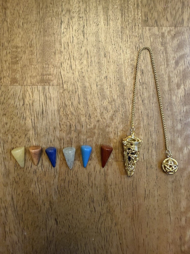 7 Chakra Dowsing Pendulum