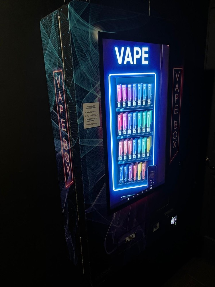 vending machine with credit card reader