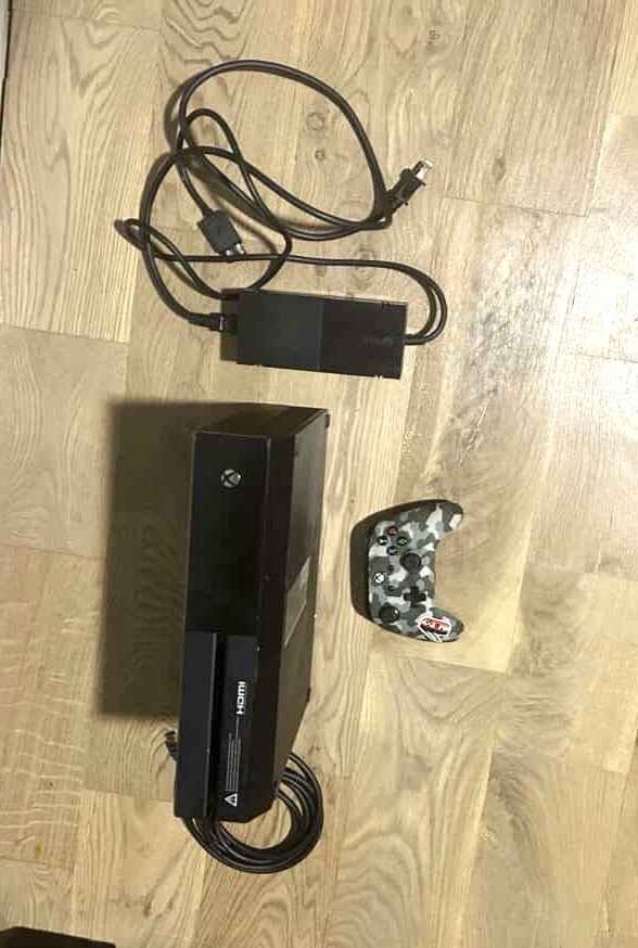 Microsoft Xbox One Bundle