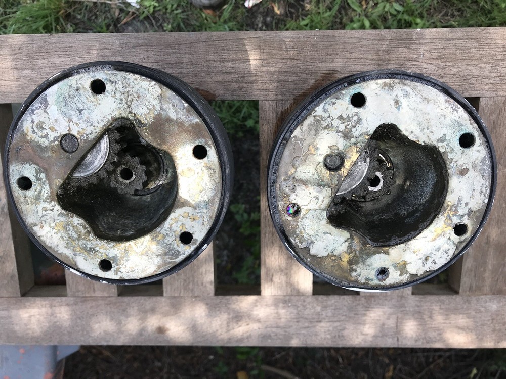 Barient 21 Sailboat winch