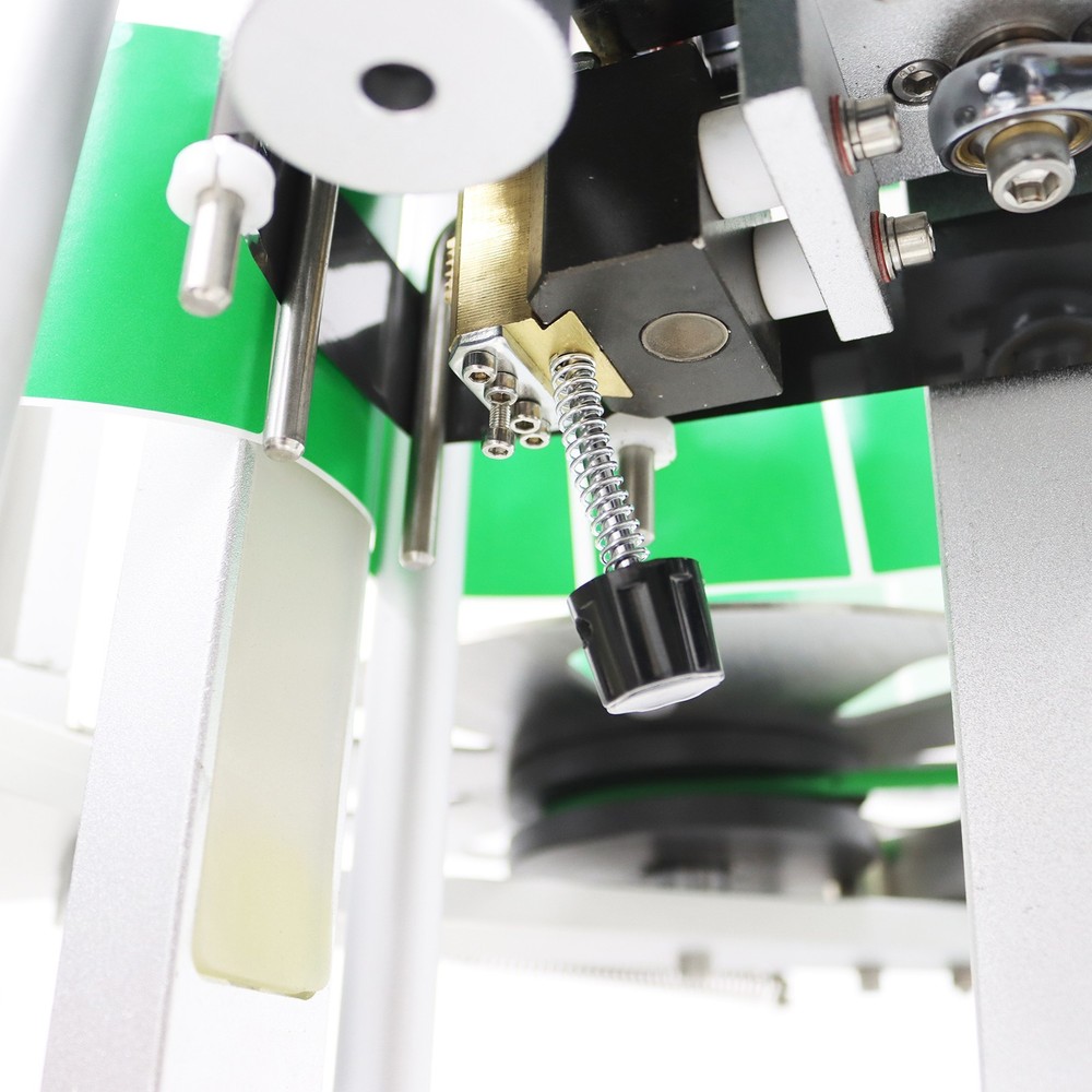 Auto Conveyor Table Round Bottle High-speed Coding Labeling Machine20-200PCS/min