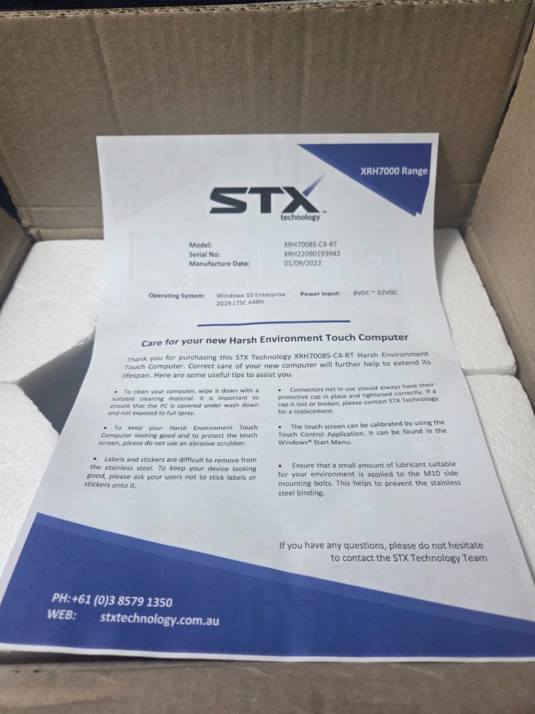 STX Technology XHR70085-C4-RT 8-32Vdc Harsh Environment Touchscreen Computer