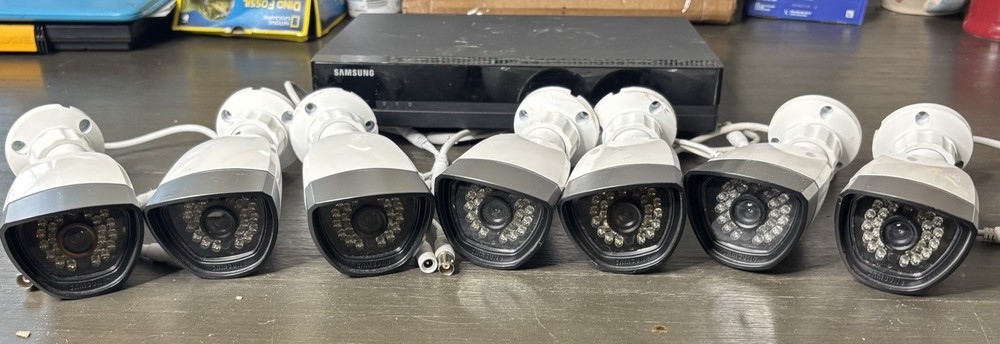Samsung Security System With 7 Cameras And Wires