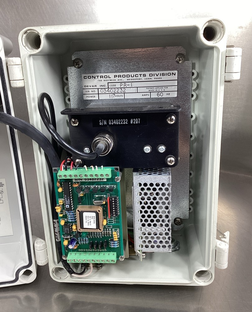 Devar Receiver Model PR-1 with Model 3019 Panel Meter 3A-27