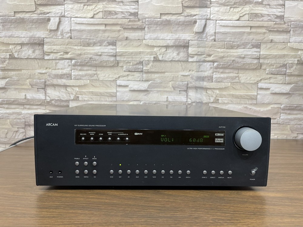 ARCAM AVP-700 A/V Processor Works Great
