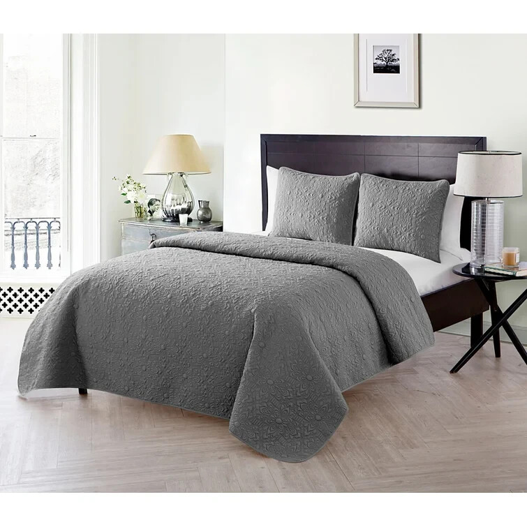 Carlton Home Microfiber Quilt Set- Gray- Twin