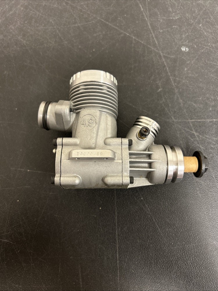 K&B 4.9 cc New. model airplane engine M12