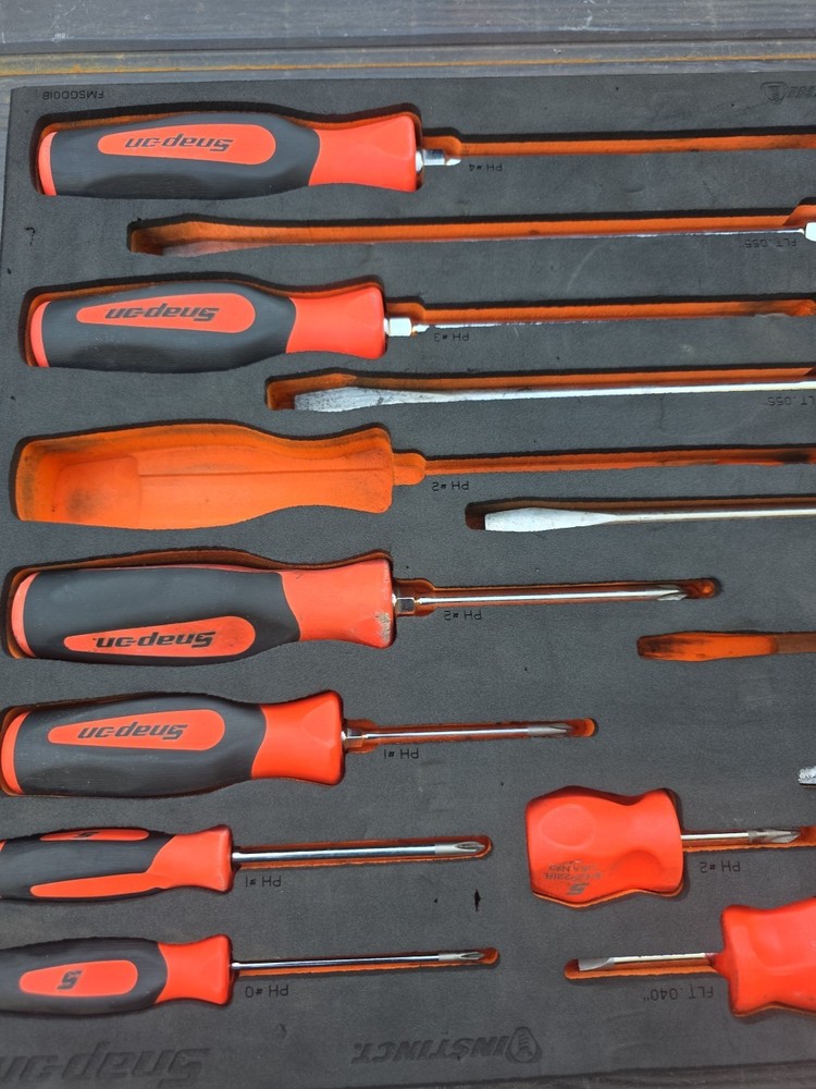 snap on screwdriver set