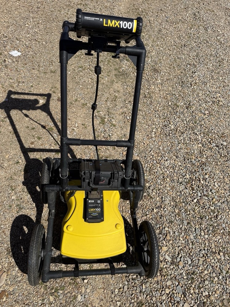 Radiodetection LMX100 Locator for Cable & Pipe Detection