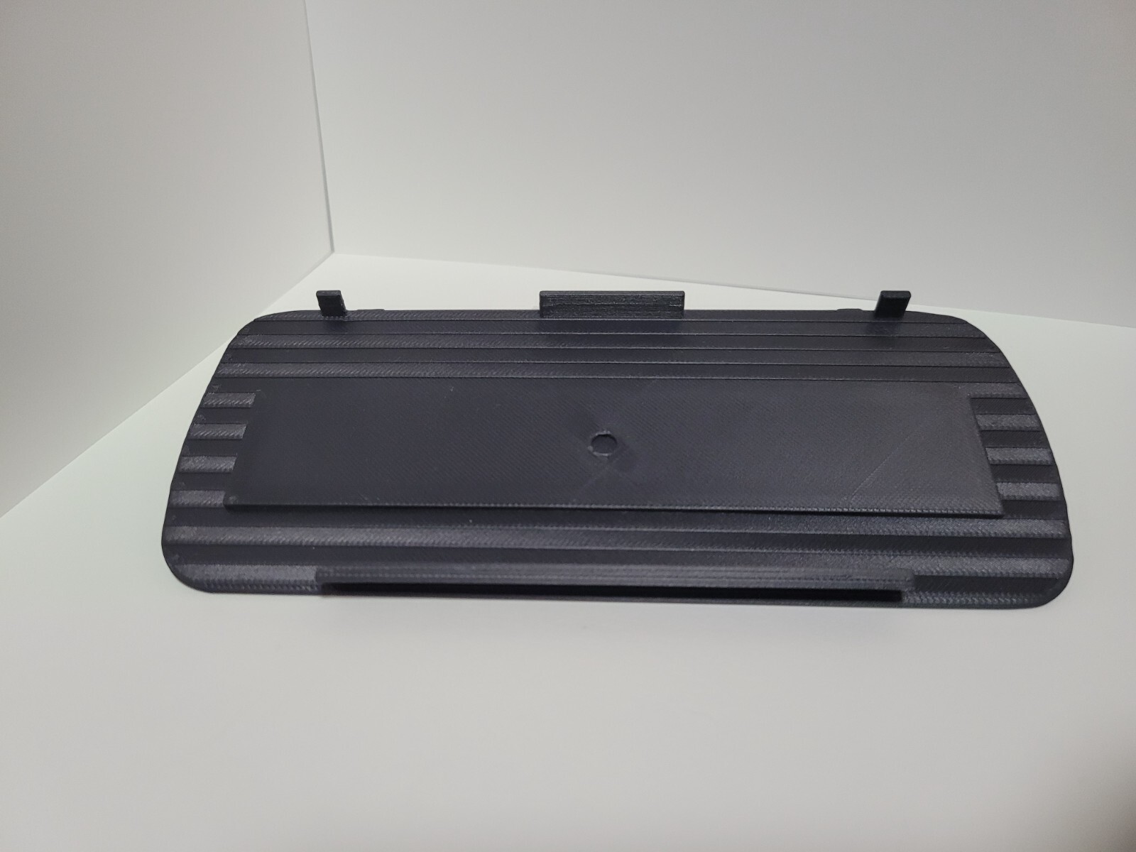 99-06 Silverado, sierra, Tahoe, Yukon Upper console pocket delete only