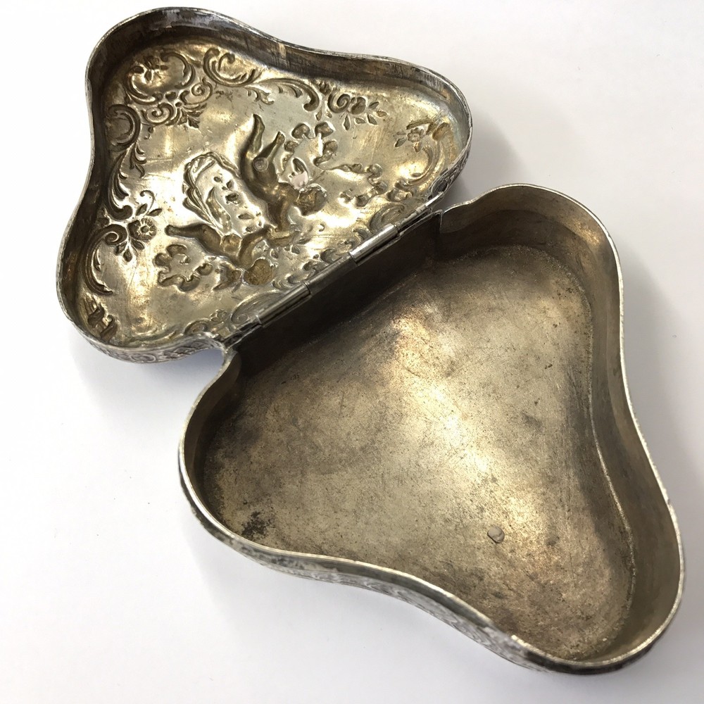 Antique Solid Silver Trinket Box Embossed Cherub Design Berthold Muller 1902