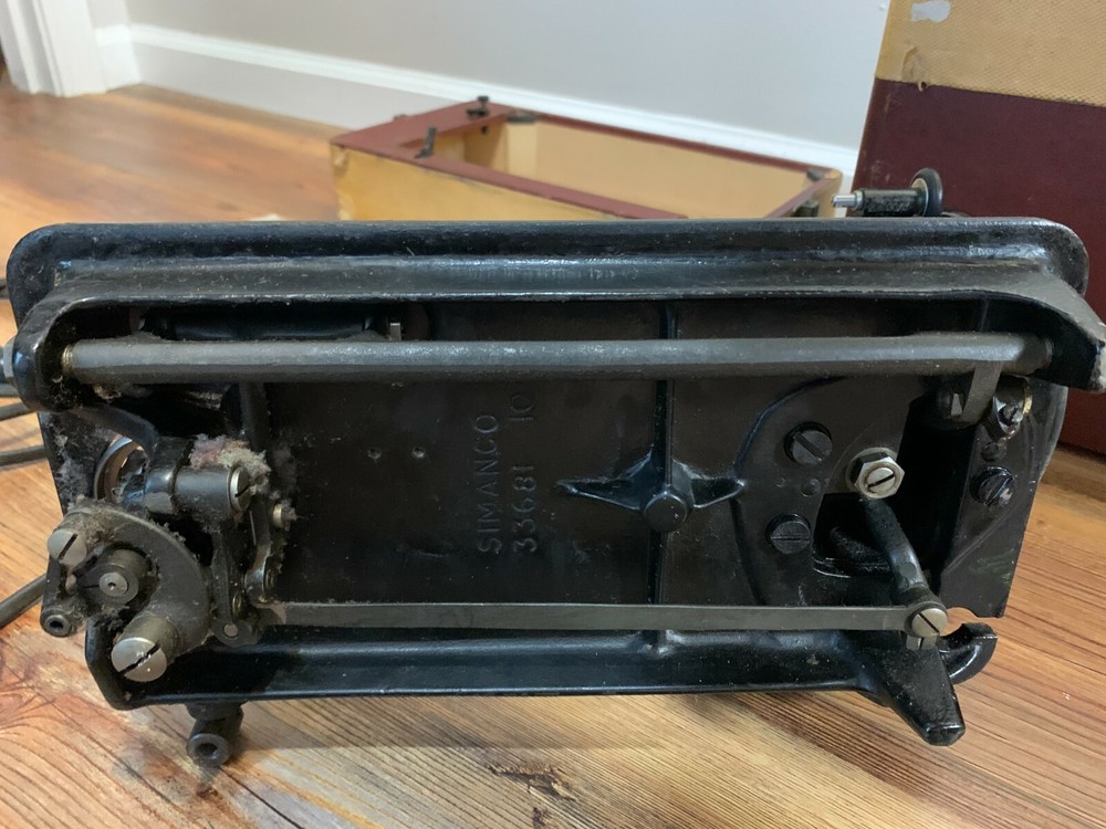 Singer 99K sewing machine + more (untested no refunds)