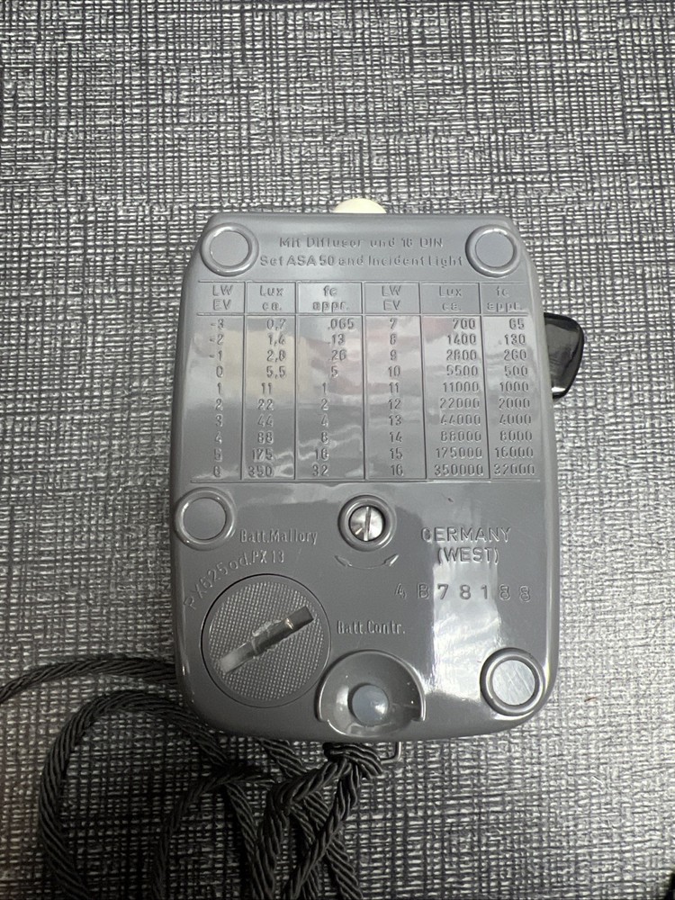 Gossen Super Pilot CdS Light Meter w/ Case - Untested