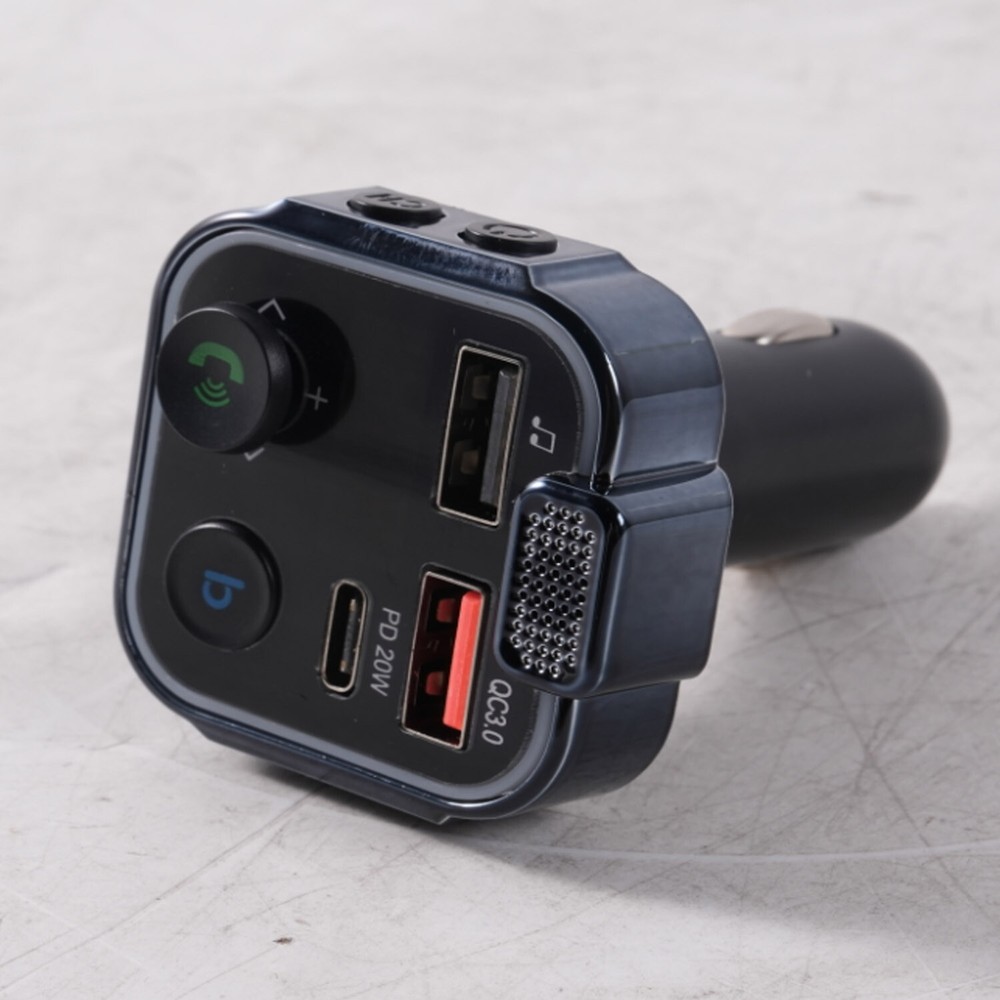 Bluetooth 5.0 Car Wireless FM Transmitter Car Adapter USB Hands-Free Calling 1pc