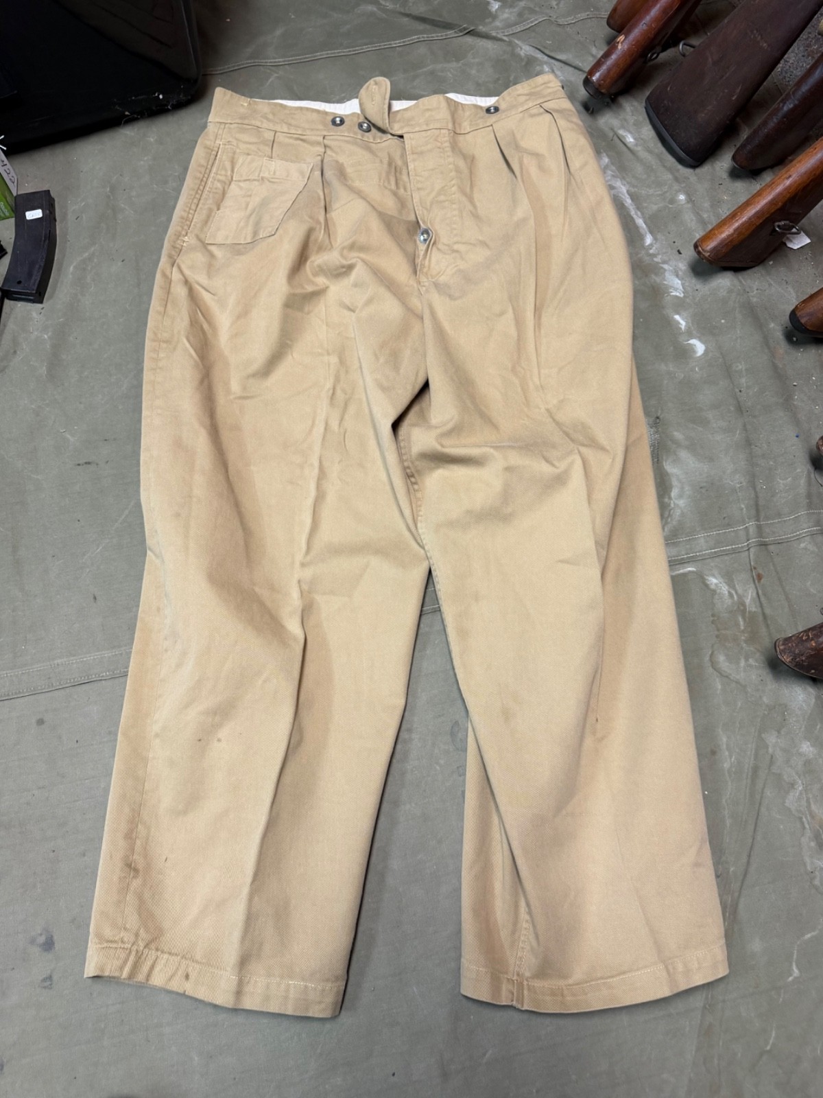 WWII BRITISH ARMY SUMMER KHAKI DRILL FIELD TROUSERS-SIZE XLARGE